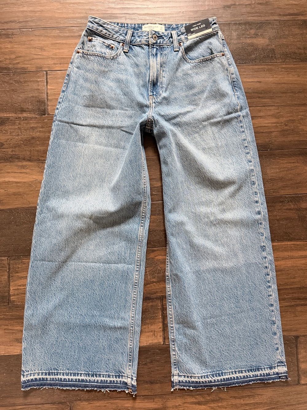 ABERCROMBIE & FITCH High Rise Wide Leg Curve Love Raw Hem 27 NWT